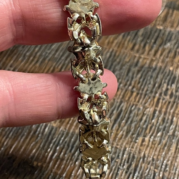 Vintage Gold and White Enamel and Mother of Pearl Bracelet - Picture 3 of 3